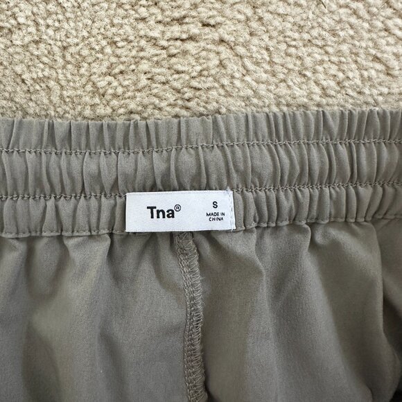 Aritzia TNA Ayali Running Short (Tan) - Picture 5 of 5